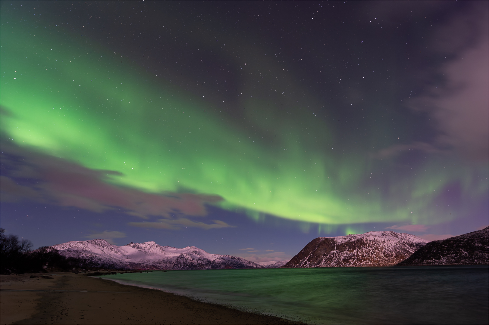 Aurora Reflections - Mariana Kruger - Set Subject - 3rd Place